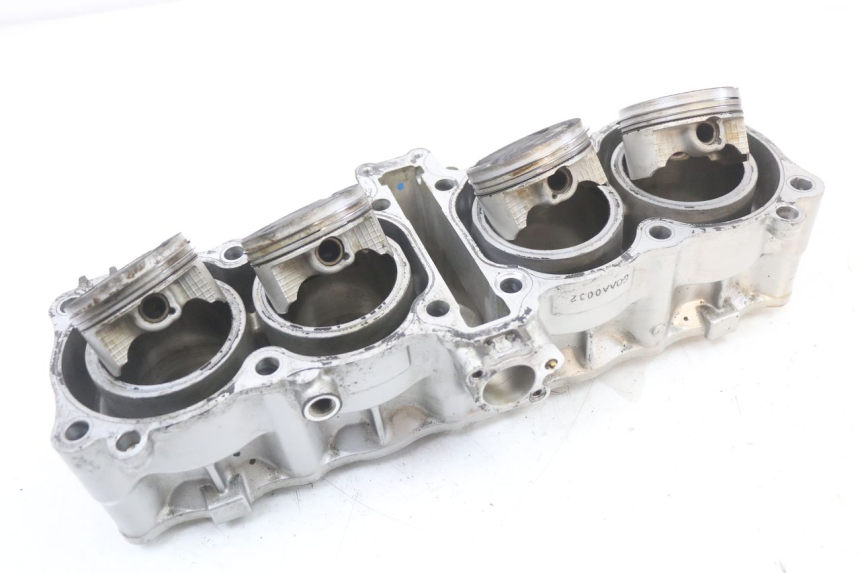 photo de CILINDER ZUIGER SUZUKI GSX F GSXF 650 (2007 - 2015) - Productaanzicht