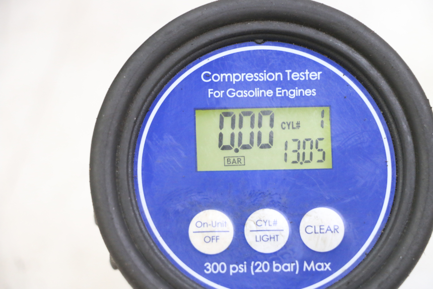 photo de CILINDER ZUIGER SUZUKI SV S 650 (1999 - 2002) - Profielaanzicht