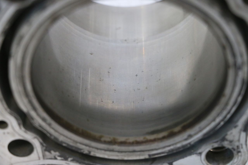 photo de CYLINDER PISTOON SUZUKI SV S 650 (2003 - 2009) - Productaanzicht