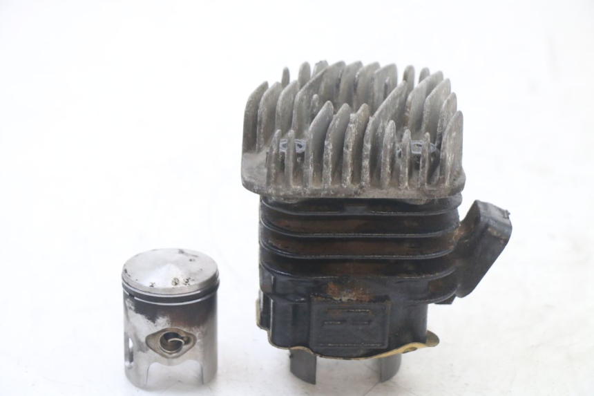 photo de CILINDER ZUIGER TNT MOTOR ROMA 10' 2T 50 (2011 - 2018) - Detail van het onderdeel