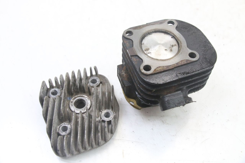 photo de CILINDER ZUIGER TNT MOTOR ROMA 10' 2T 50 (2011 - 2018) - Staat van het oppervlak