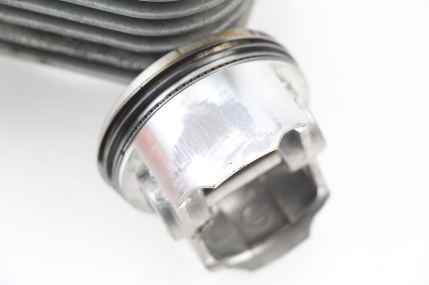 photo de CILINDER ZUIGER SYM TONIK 125 (2010 - 2014) - Zoom op componenten