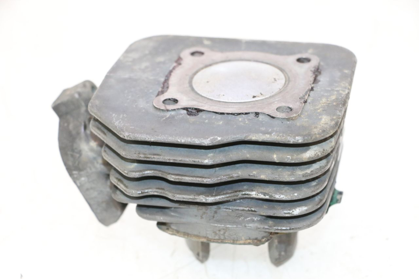 photo de CYLINDER PISTOON PEUGEOT TREKKER 50 (1995 - 2004) - Zoom op gebruiksstaat