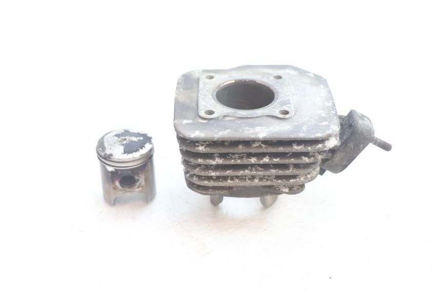 photo de CYLINDER PISTOON PEUGEOT TREKKER 50 (1995 - 2004) - Detail van het onderdeel