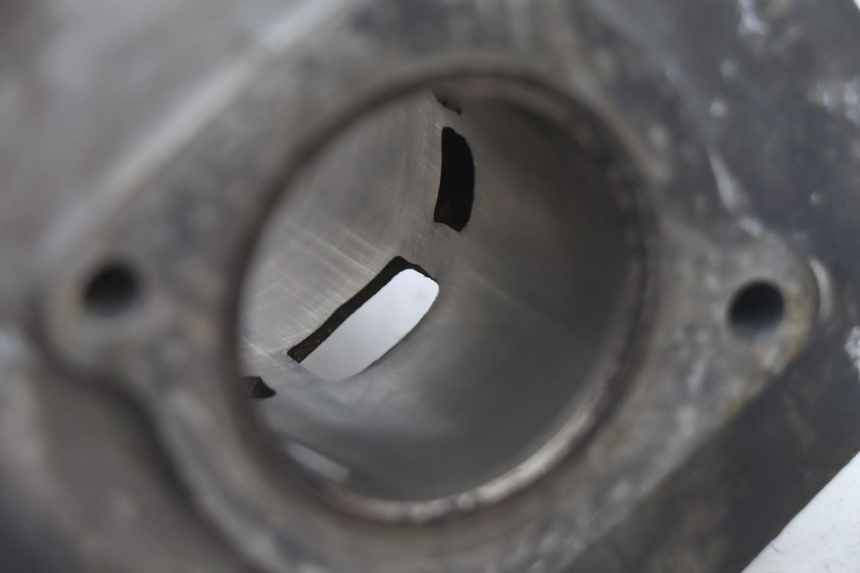 photo de CYLINDER PISTOON PEUGEOT TREKKER 50 (1995 - 2004) - Gecontroleerd onderdeel