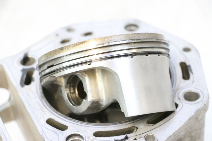 photo de CYLINDER PISTOON BOOM TRIKE FUN 500 (2004 - 2010) - Detailaanzicht