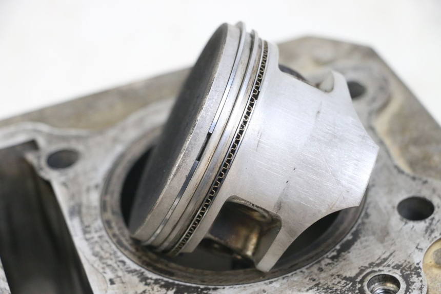 photo de CILINDER ZUIGER HONDA TRX 300 (1988 - 2000) - Kenmerkende details