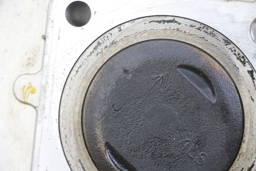 photo de CILINDER ZUIGER YAMAHA TTR 125 (2000 - 2020) - Detail van het onderdeel