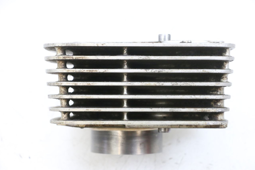 photo de CILINDER ZUIGER YAMAHA TTR 125 (2000 - 2020) - Zoom op componenten