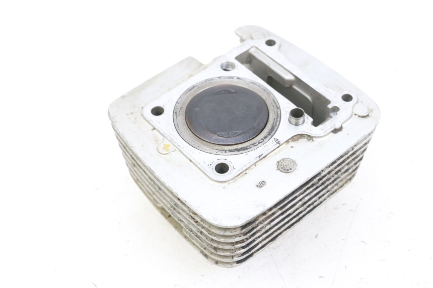 photo de CILINDER ZUIGER YAMAHA TTR 125 (2000 - 2020) - Zoom op gebruiksstaat