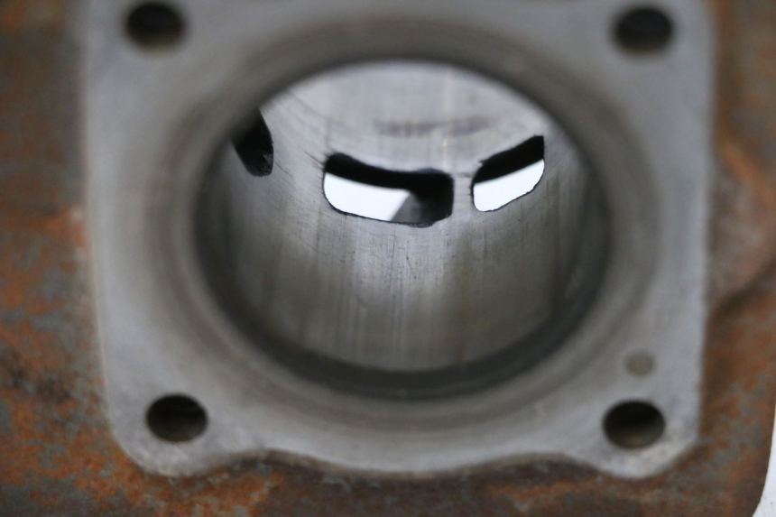 photo de CYLINDER PISTOON PIAGGIO TYPHOON 50 (2000 - 2009) - Gecontroleerd onderdeel