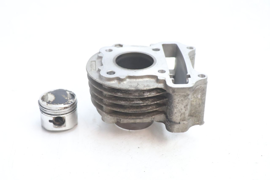 photo de CILINDER ZUIGER PEUGEOT V-CLIC VCLIC 50 (2007 - 2013) - Detail van het onderdeel