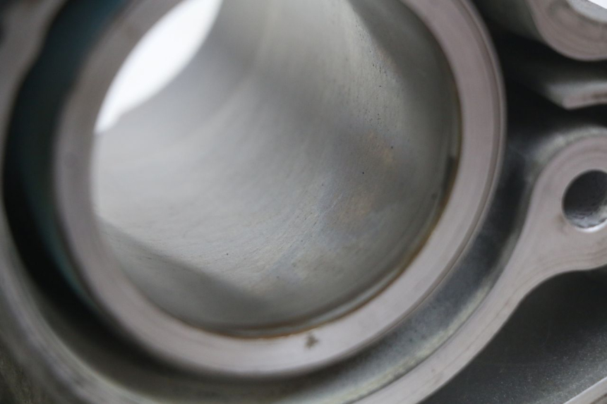 photo de CILINDER ZUIGER PIAGGIO VESPA GTS IGET ABS 125 (2017 - 2023) - Zoom op gebruiksstaat