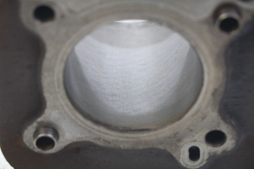 photo de CILINDER ZUIGER PIAGGIO VESPA LXV 125 (2006 - 2009) - Zoom op gebruiksstaat