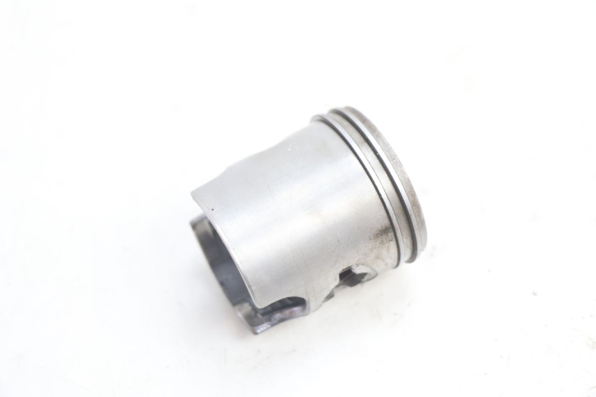 photo de CILINDER ZUIGER PEUGEOT VIVACITY 50 (2004 - 2009) - Focus op structuur