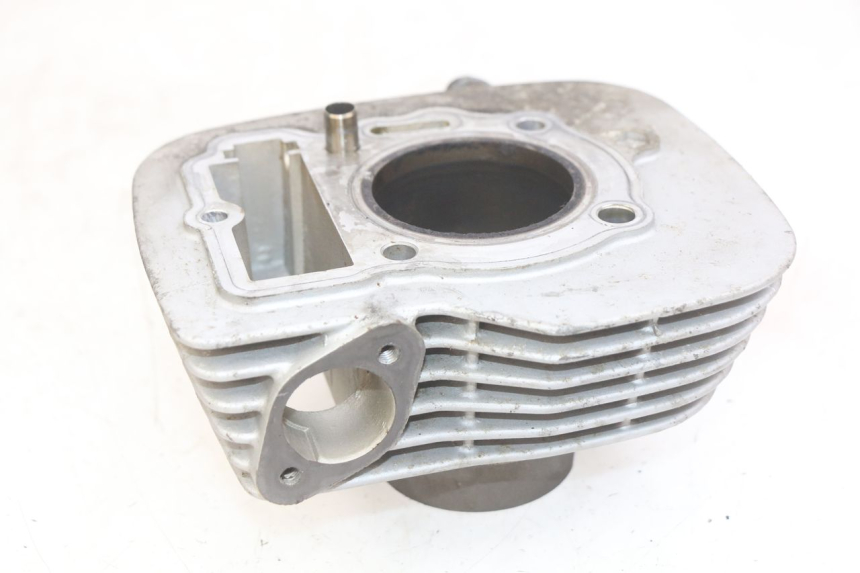 photo de CILINDER ZUIGER DAELIM VJ ROADWIN FI 125 (2008 - 2017) - Kenmerkende details