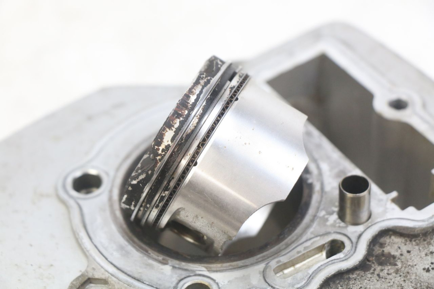 photo de CILINDER ZUIGER DAELIM VJ ROADWIN FI 125 (2008 - 2017) - Visuele inspectie