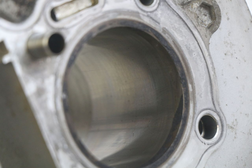 photo de CILINDER ZUIGER DAELIM VJ ROADWIN FI 125 (2008 - 2017) - Bevestigingspunten