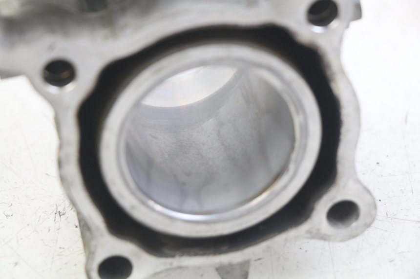 photo de CILINDER ZUIGER YAMAHA XMAX X-MAX 125 (2006 - 2009) - Kenmerkende details