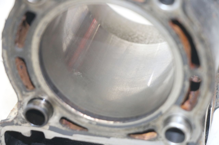 photo de CILINDER ZUIGER YAMAHA X-MAX XMAX 250 (2006 - 2009) - Zoom op gebruiksstaat