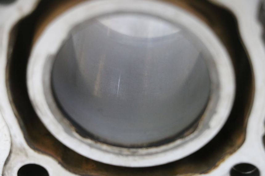 photo de CILINDER ZUIGER YAMAHA X-MAX XMAX 125 (2010 - 2013) - Bevestigingspunten