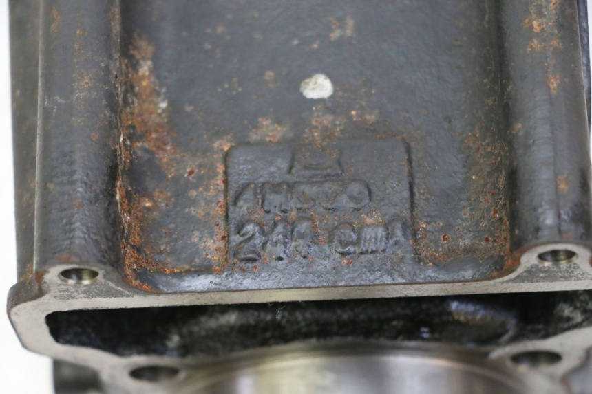 photo de CILINDER ZUIGER YAMAHA X-MAX XMAX 250 (2006 - 2009) - Kenmerkende details