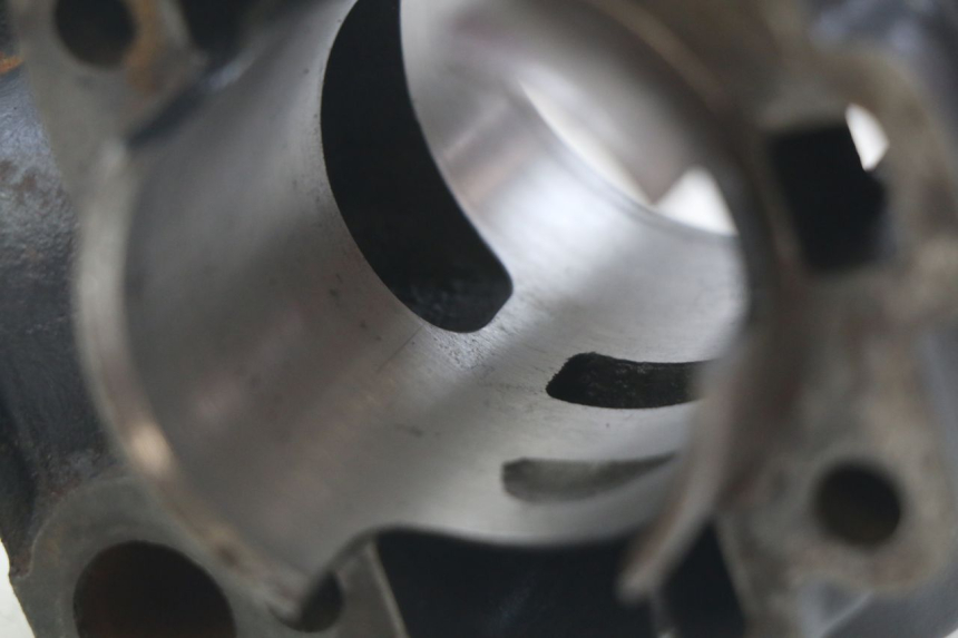 photo de CILINDER ZUIGER PEUGEOT XP6 50 (2006 - 2011) - Overzicht