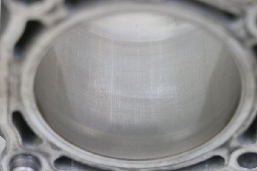 photo de CILINDER ZUIGER YAMAHA YZ-F YZF 250 (2007 - 2013) - Technische close-up