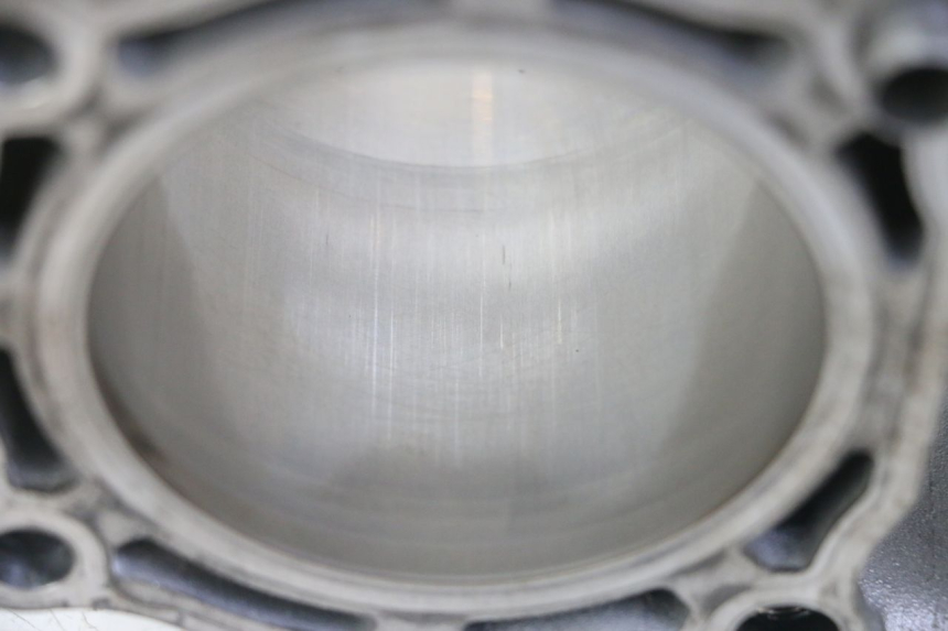 photo de CILINDER ZUIGER YAMAHA YZ-F YZF 250 (2007 - 2013) - Bevestigingspunten