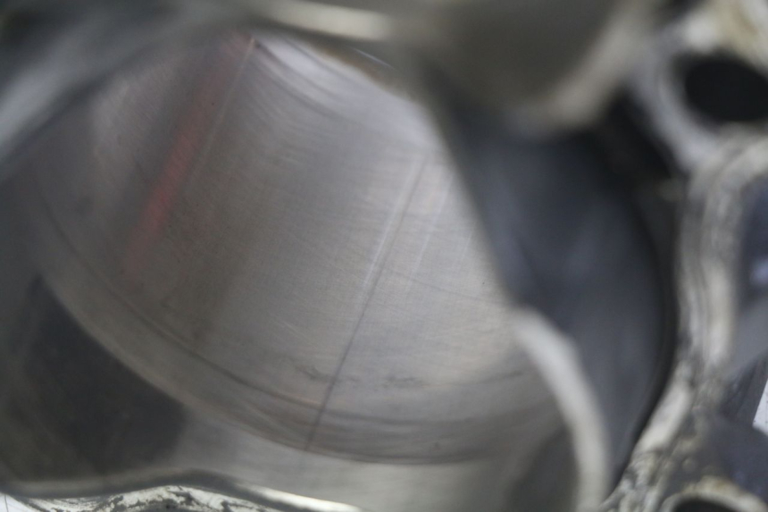photo de CILINDER ZUIGER YAMAHA YZF R1 1000 (2007 - 2008) - Technische close-up