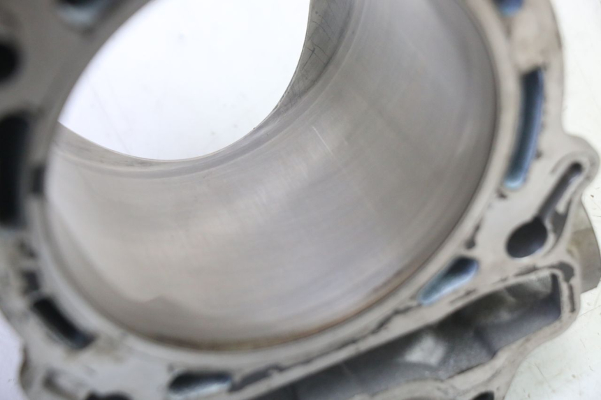 photo de CILINDER ZUIGER YAMAHA YZF YZ-F 450 (2014 - 2016) - Zoom op componenten