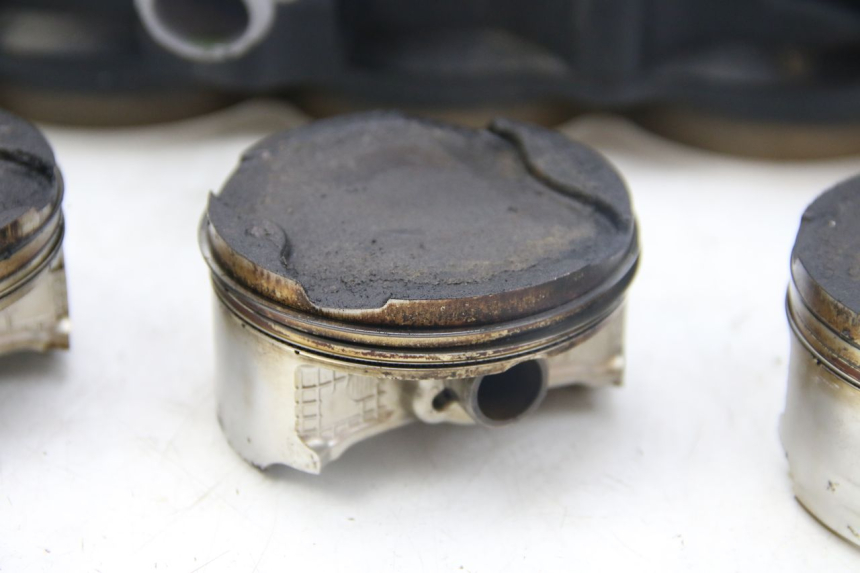 photo de CILINDER ZUIGER KAWASAKI Z ABS 1000 (2014 - 2020) - Detailaanzicht