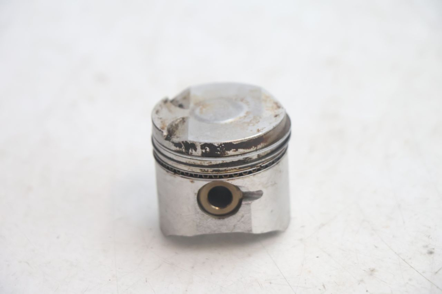photo de CYLINDER PISTOON PIAGGIO ZIP IGET 4T 50 (2021 - 2023) - Visuele inspectie