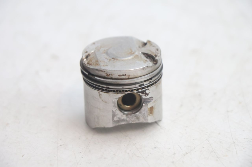 photo de CYLINDER PISTOON PIAGGIO ZIP IGET 4T 50 (2021 - 2023) - Alternatieve hoek
