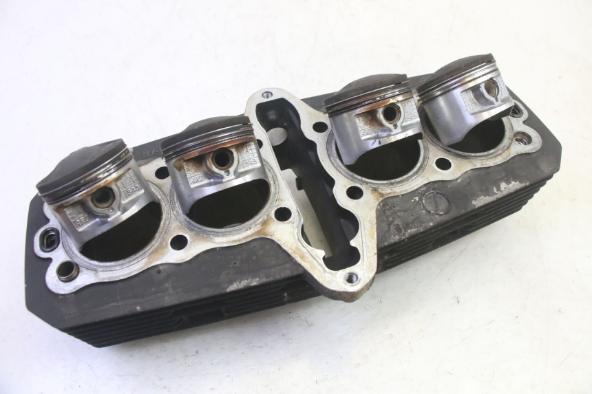 photo de CILINDER ZUIGER KAWASAKI ZR 7 750 (1999 - 2004) - Hoofdaanzicht