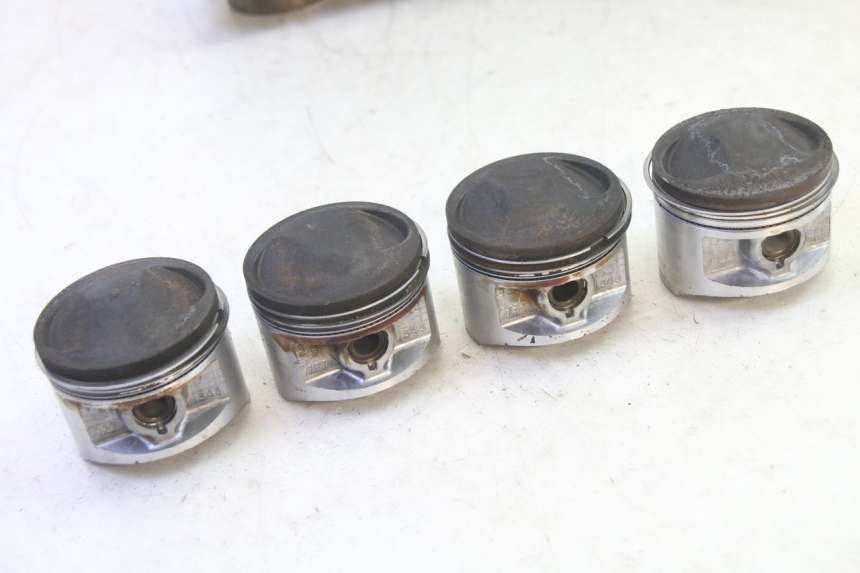 photo de CILINDER ZUIGER KAWASAKI ZR 7 750 (1999 - 2004) - Zoom op kwaliteit