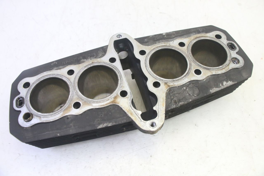 photo de CILINDER ZUIGER KAWASAKI ZR 7 750 (1999 - 2004) - Staat van het oppervlak