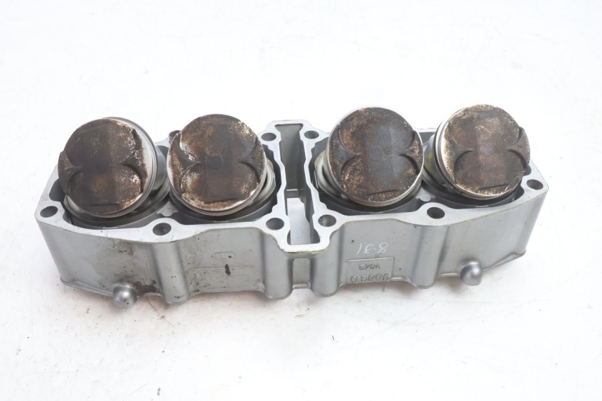 photo de CYLINDER PISTOON KAWASAKI ZZR 600 (1995 - 2004) - Detail van het onderdeel