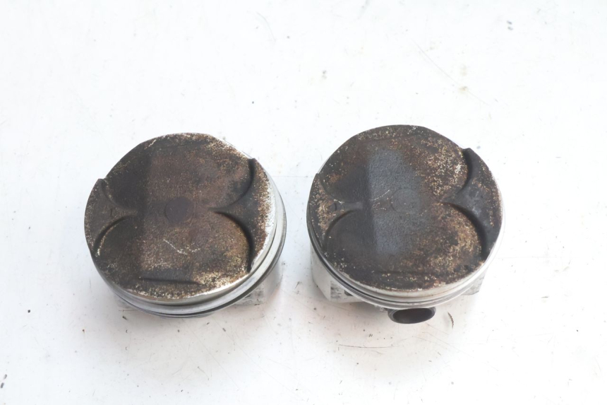 photo de CYLINDER PISTOON KAWASAKI ZZR 600 (1995 - 2004) - Gecontroleerd onderdeel