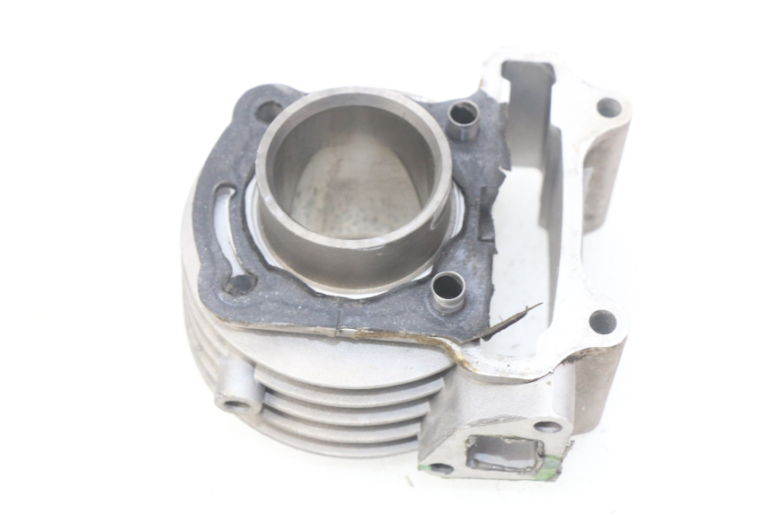 photo de CILINDER TNT MOTOR ROMA 10' 4T 50 (2007 - 2018) - Technische close-up