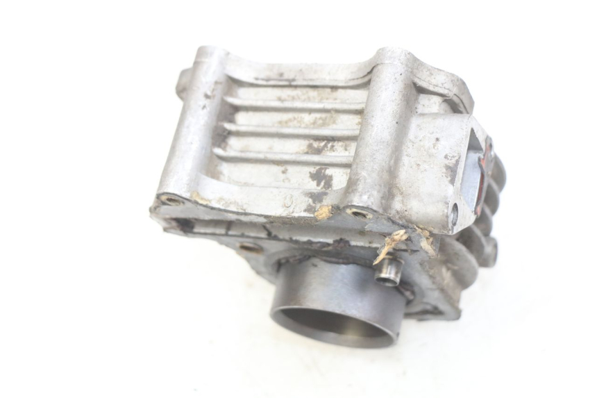 photo de CILINDER TNT MOTOR ROMA 10' 4T 50 (2019 - 2022) - Bevestigingspunten