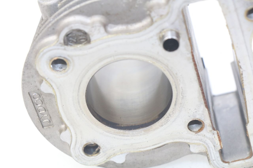 photo de CILINDER PEUGEOT STREETZONE 4T 50 (2018 - 2023) - Andere kijkhoek