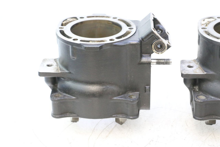 photo de CYLINDER YAMAHA WAVE RUNNER GP R 1200 (2000 - 2003) - Staat van het oppervlak