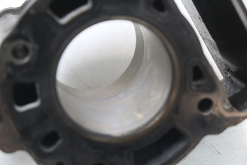 photo de CILINDER PIAGGIO X8 125 (2004 - 2007) - Bevestigingspunten