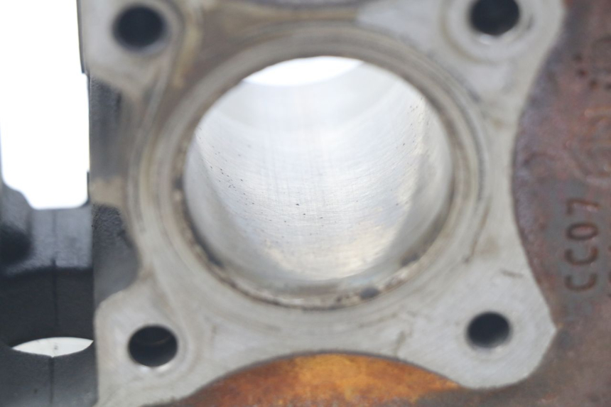 photo de CILINDER PIAGGIO ZIP 4T 50 (2018 - 2020) - Andere kijkhoek