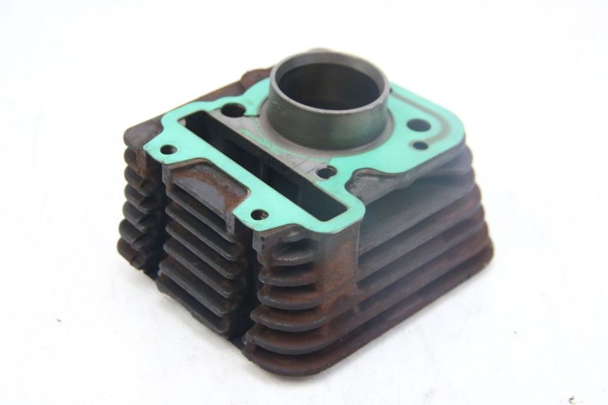 photo de CILINDER PIAGGIO ZIP 4T 50 (2018 - 2020) - Zoom op gebruiksstaat