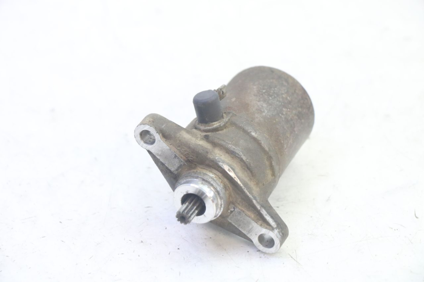 photo de STARTMOTOR KYMCO AGILITY 16+ 4T 50 (2018 - 2023) - Technische close-up