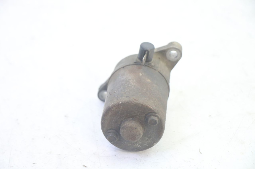 photo de STARTMOTOR KYMCO AGILITY 16+ 4T 50 (2018 - 2023) - Overzicht