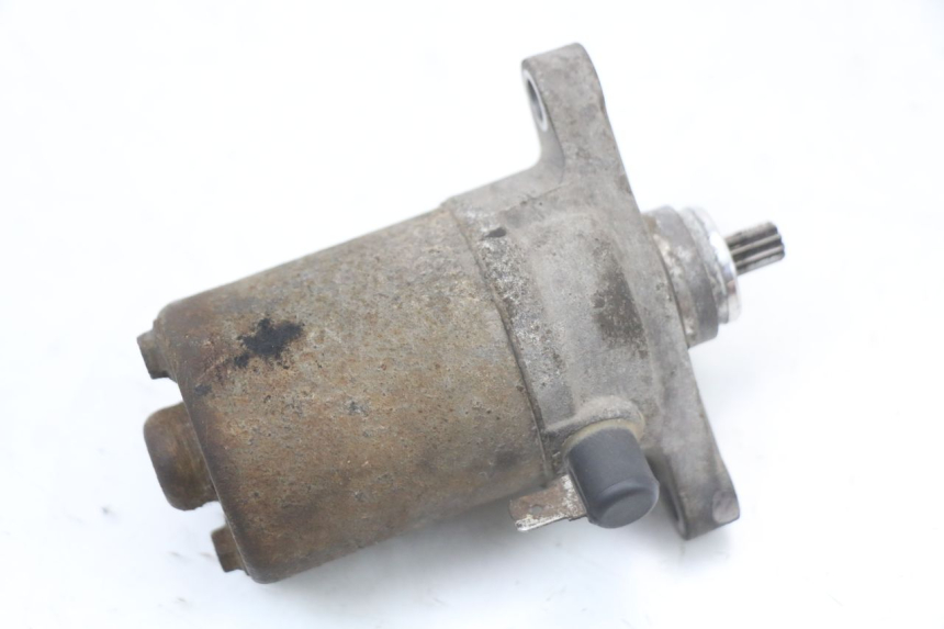 photo de STARTMOTOR KYMCO AGILITY 4T 50 (2018 - 2022) - Andere kijkhoek