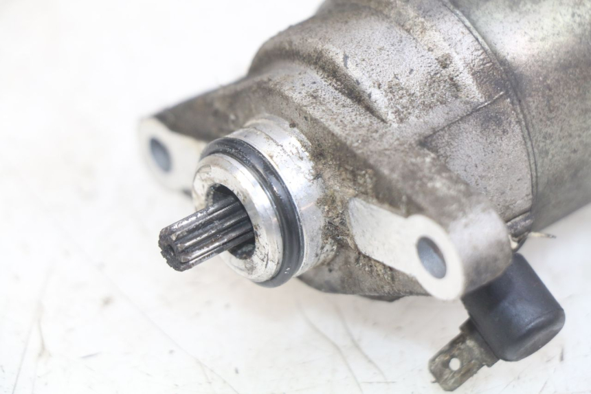 photo de STARTMOTOR KYMCO AGILITY RS 4T 50 (2009 - 2013) - Andere kijkhoek